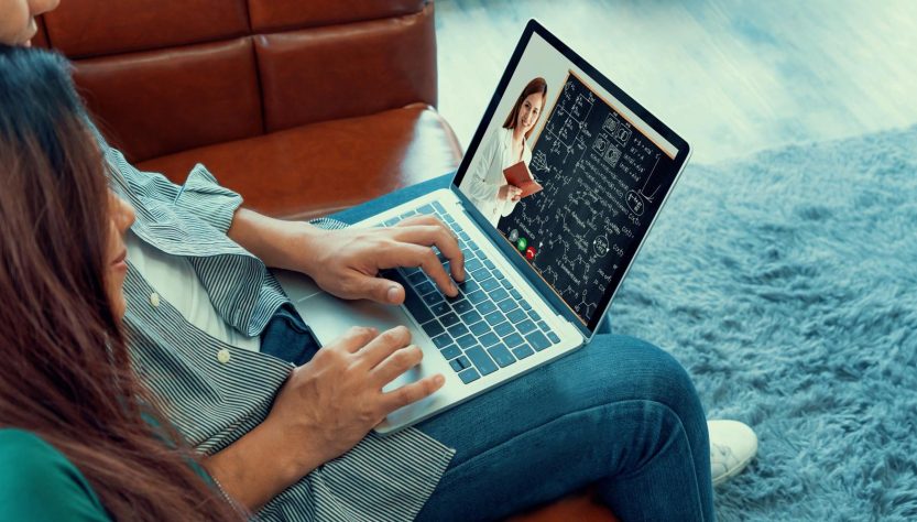 Prendere il diploma online