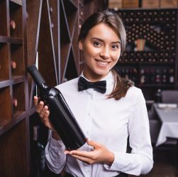 Sommelier